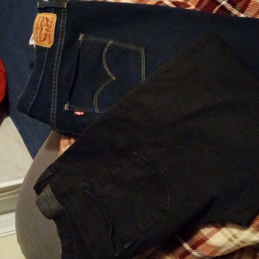 Two pairs of junior plus size Levi's jeans
